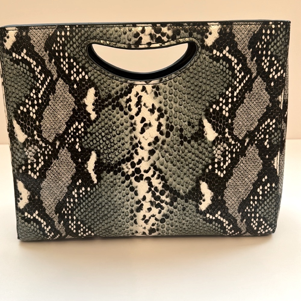 INZI by High Fashion Handbags faux snakeskin green, gray, cream square purse.